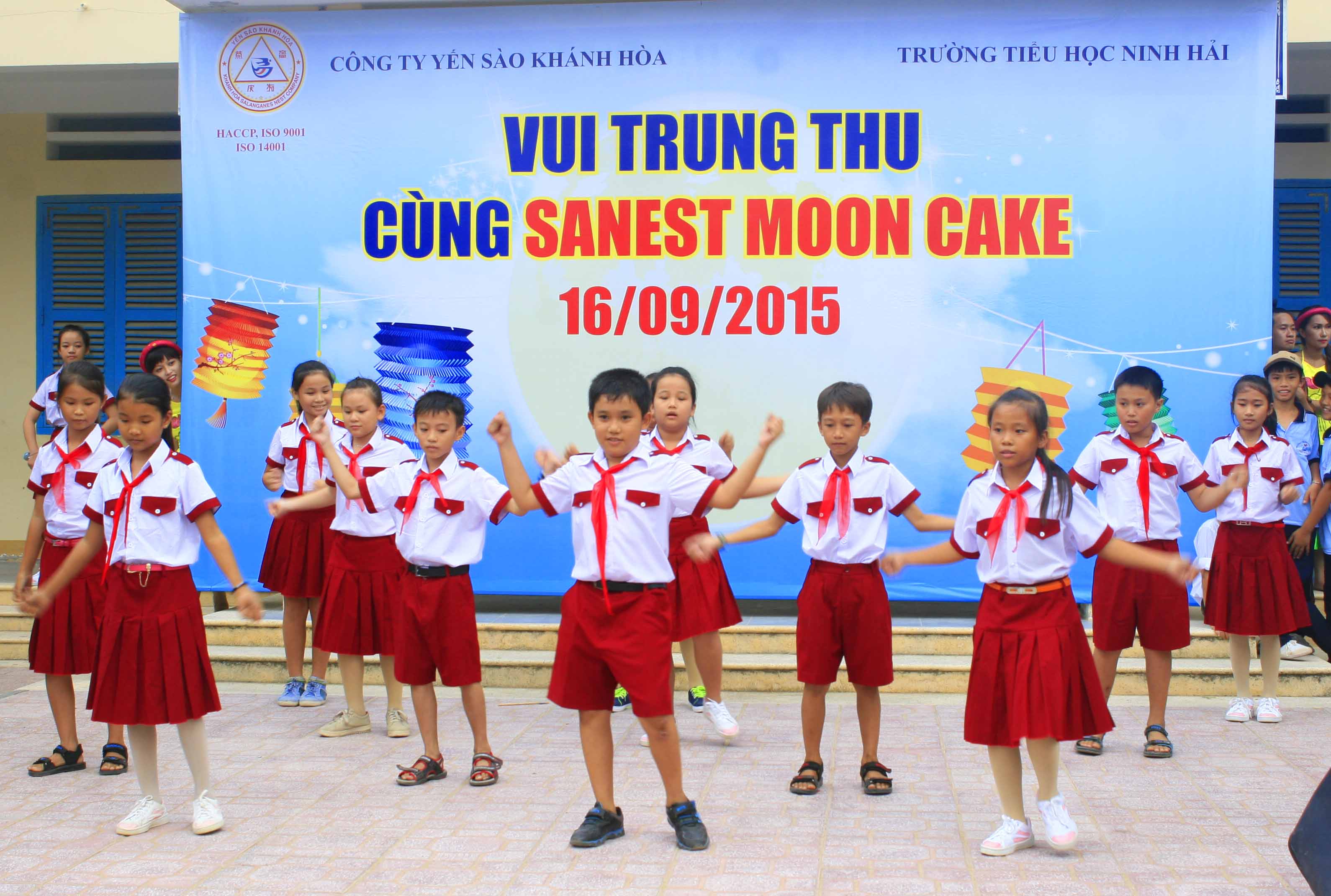 Vui trung thu cùng Sanest moon cake
